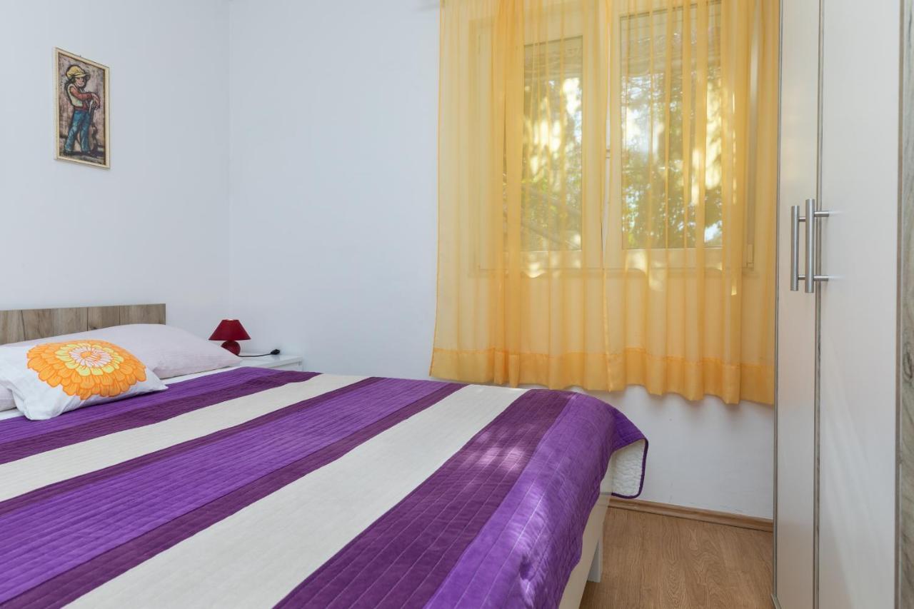 Apartments With A Parking Space Mimice, Omis - 2805 Zewnętrze zdjęcie